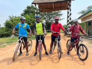 Bike Guides - Bike Safari Lake Mburo Nationalpark - Life Cyclers Uganda