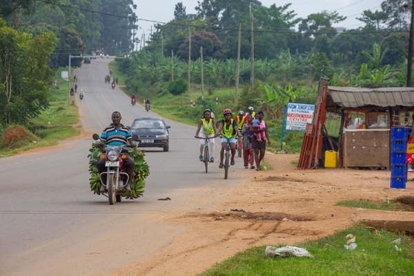 Womans Day Ausfahrt von Life Cyclers Uganda